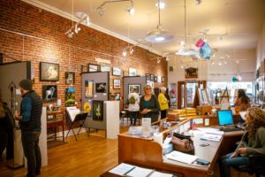UntappedMedia_3rdFri-041522_0C4A1100_lo