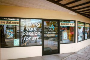 UntappedMedia_3rdFri-041522_0C4A1132_lo