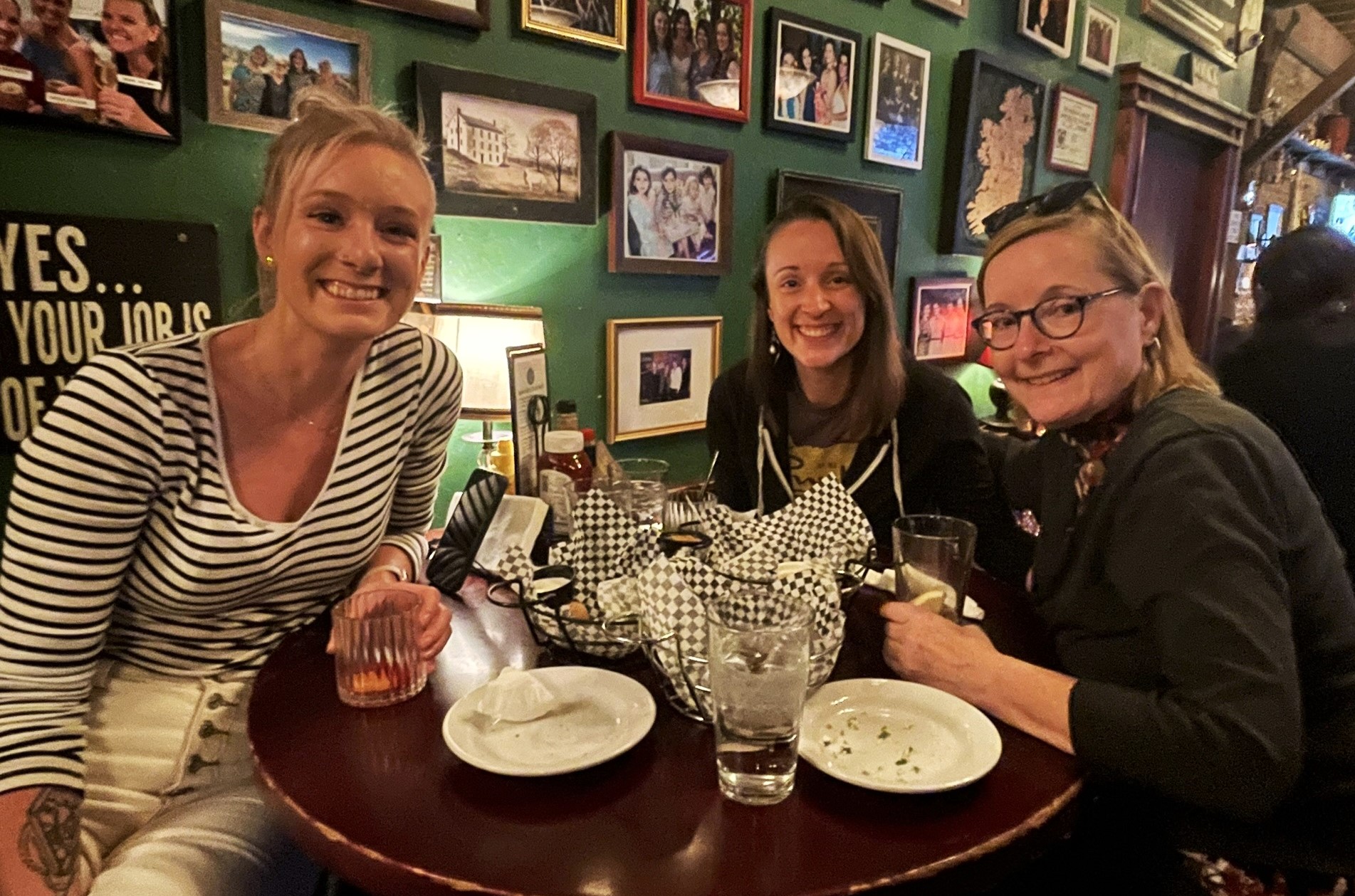 Forks & Friends