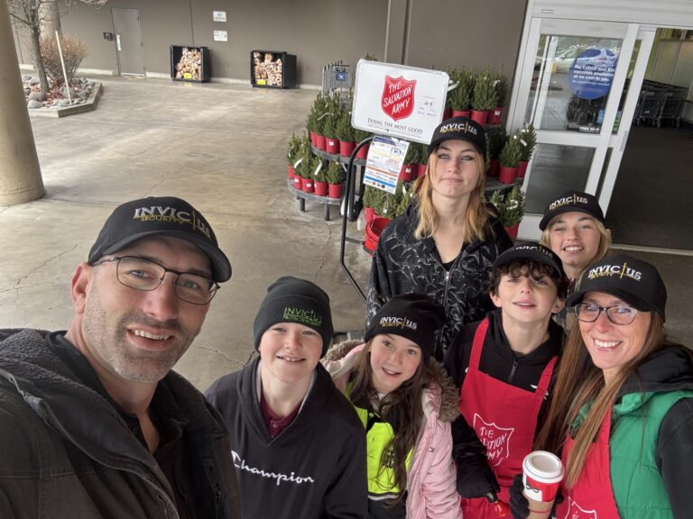 Volunteer Work Salvation Army 768x576